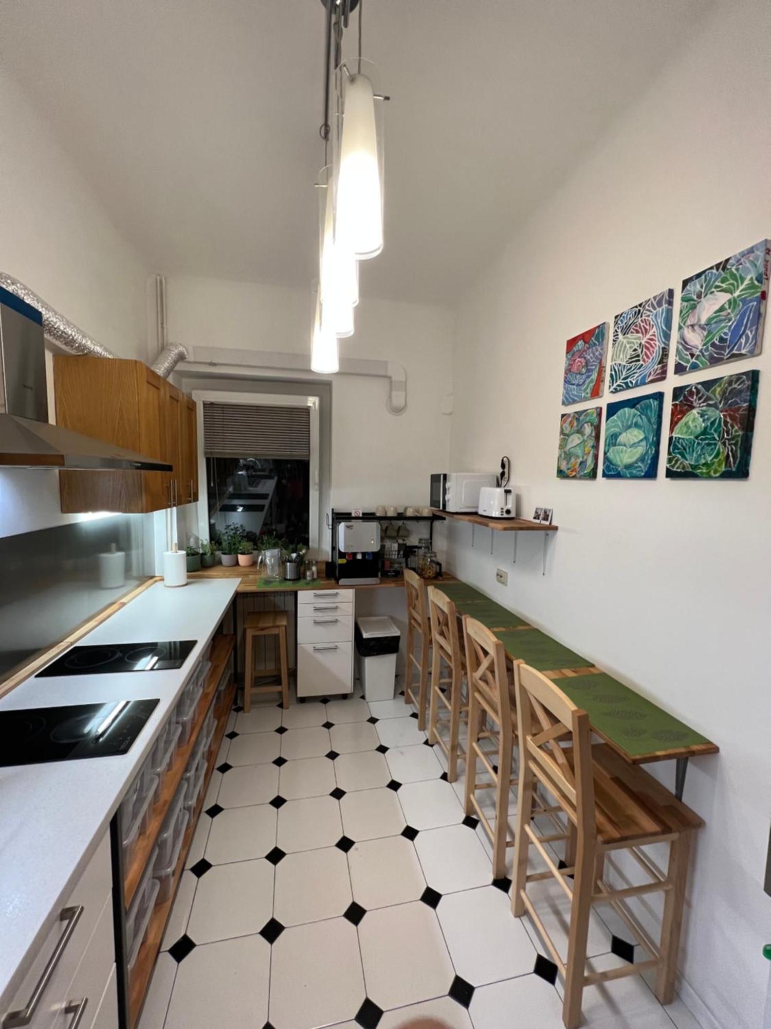 Cabbage Hostel ベオグラード エクステリア 写真